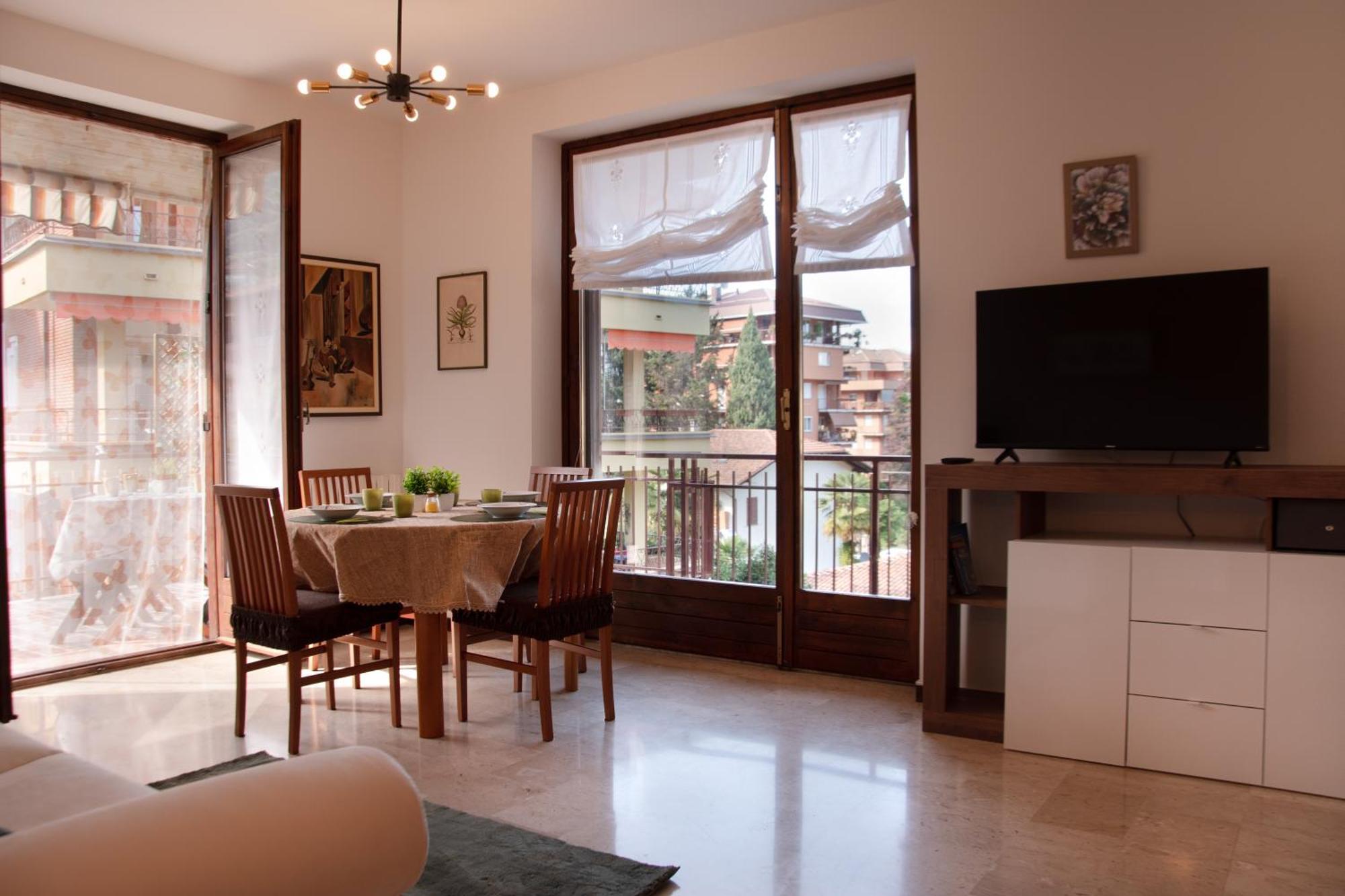 Marnhouse Stresa Lake View ภายนอก รูปภาพ