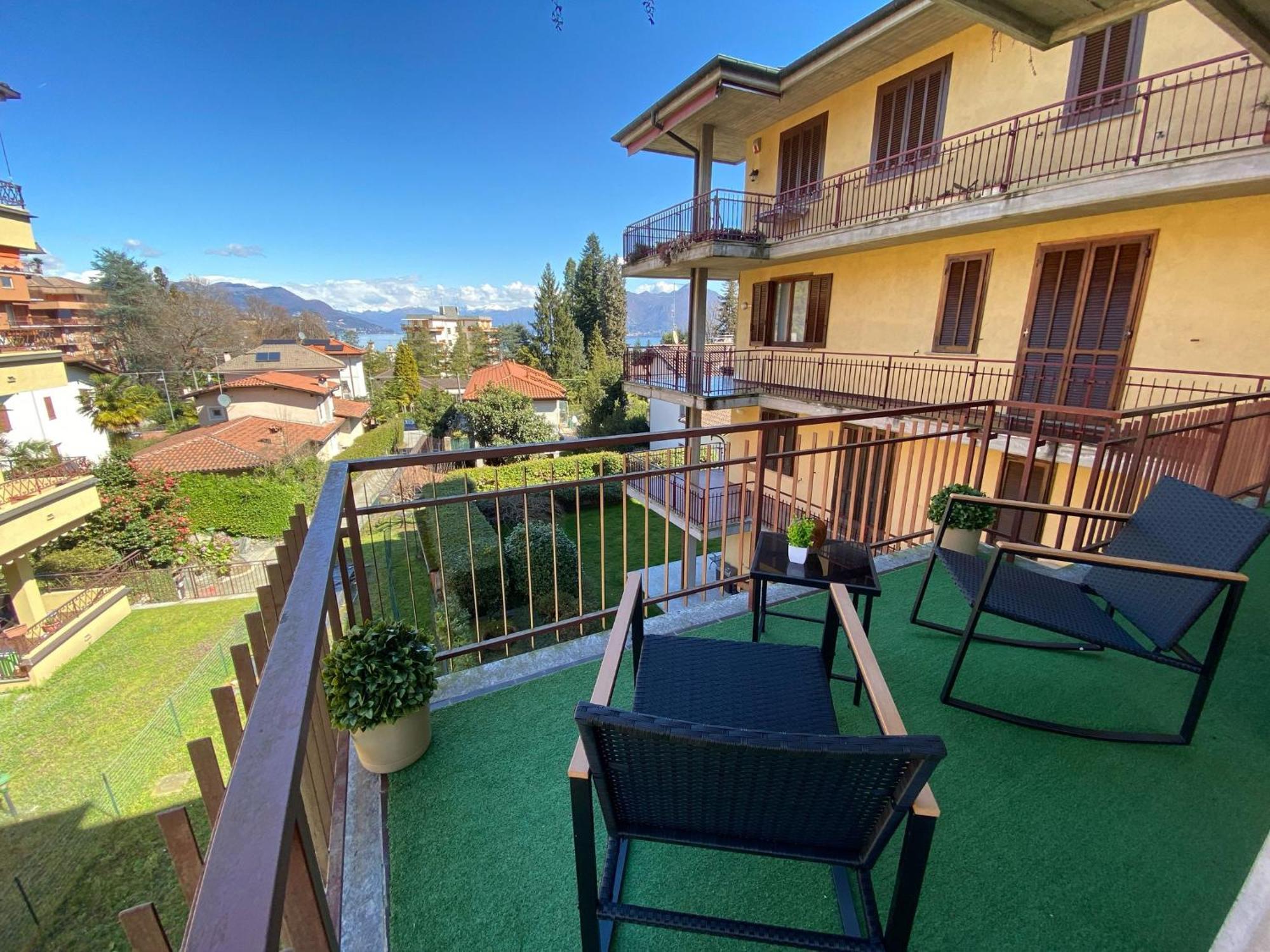 Marnhouse Stresa Lake View ภายนอก รูปภาพ
